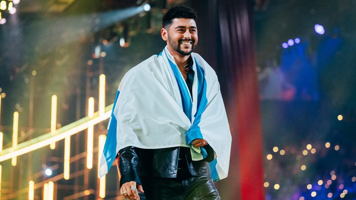 Noam Bettan, representante de Israel en el desfile de banderas de Eurovisión 2026