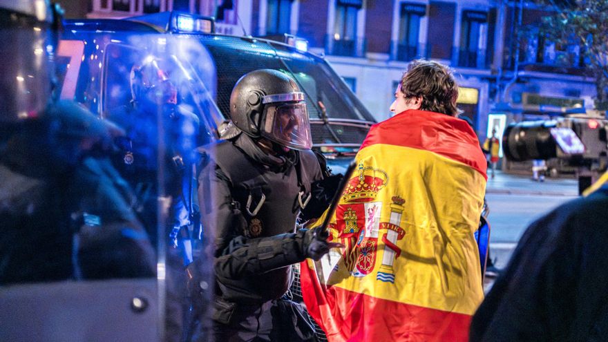 Los sindicatos policiales cargan contra las críticas de PP y Vox a la actuación de los agentes en Ferraz