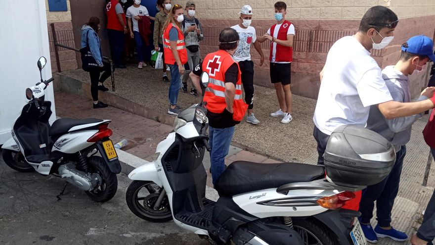 2.859 inmigrantes fueron atendidos en centros sanitarios y 138 casos con covid en dos meses