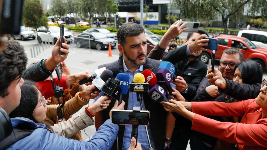 Alcalde de Guayaquil dice estar "injustamente vinculado" a caso de contrabando de gasolina