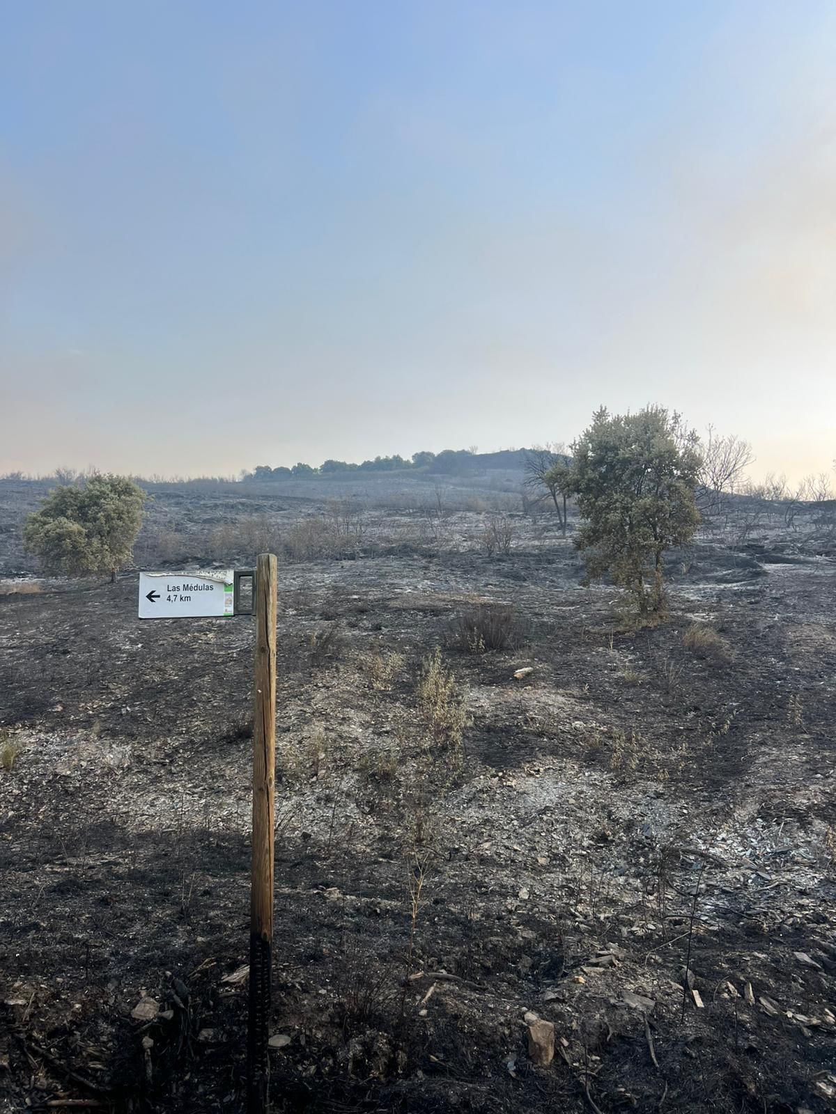 Incendio en Yeres. / ILEÓN