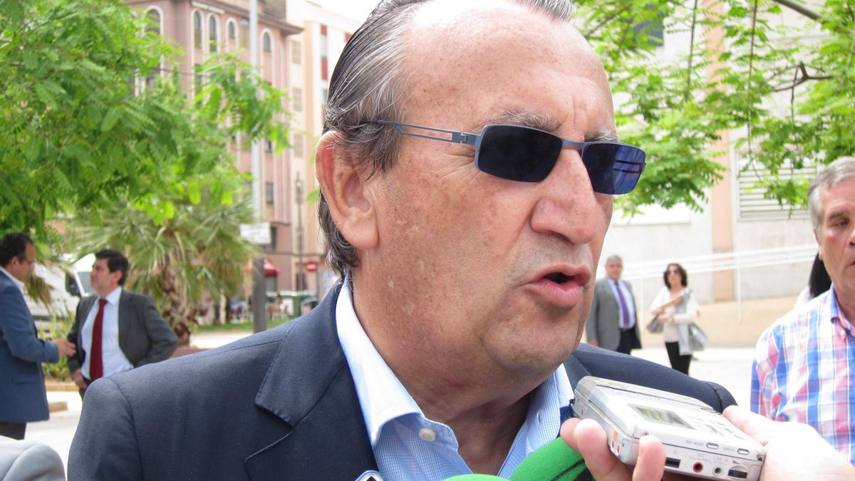 Carlos Fabra, sobre que 'The New York Times' le cite en relación a la corrupción en España: "Me la trae al pairo"