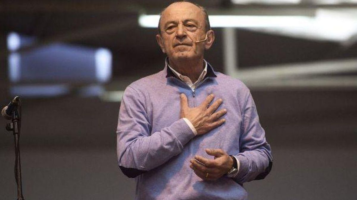 Marcano, el político 'infinito' que deja huérfano al regionalismo tras cuatro décadas de lugarteniente de Revilla