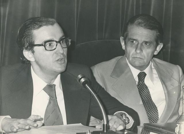 El Director General de Instituciones Penitenciarias, Carlos García Valdés, durante su intervención en la comisión especial de investigación sobre la situación de los establecimientos penitenciarios, en el Congreso de los Diputados