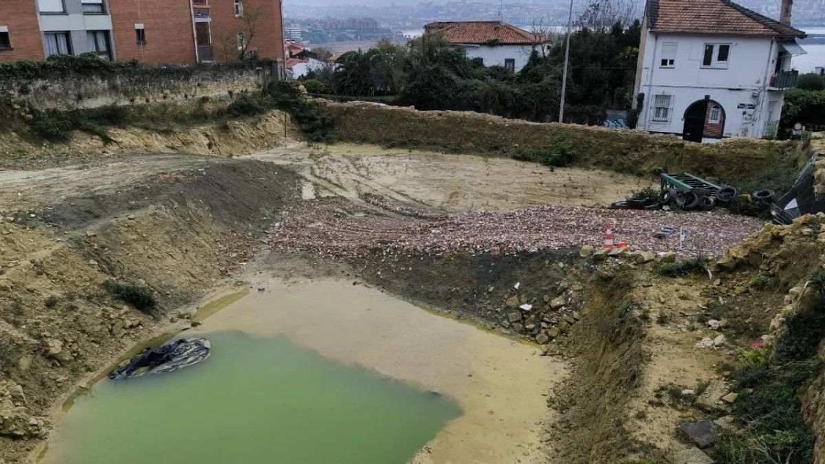La Fiscalía pide que continúe la investigación penal por el derribo del palacete Irurak Bat de Getxo