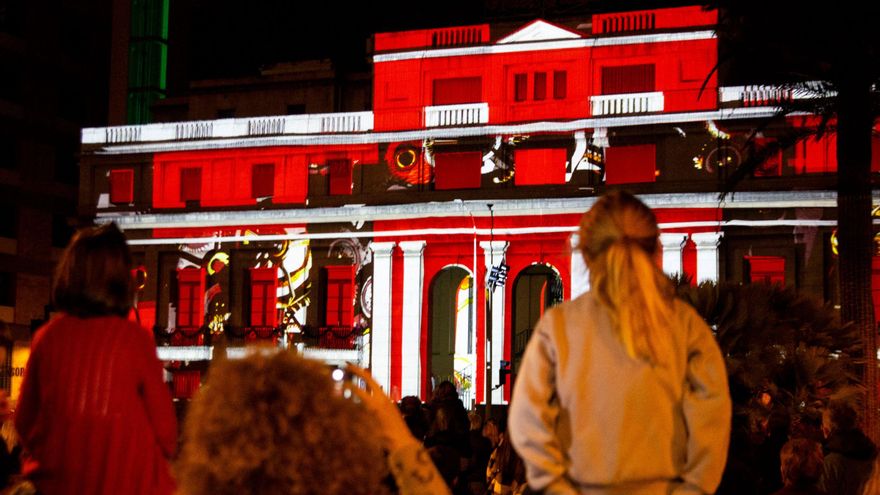 El espectáculo de videomapping en 3D sorprendió a los asistentes.