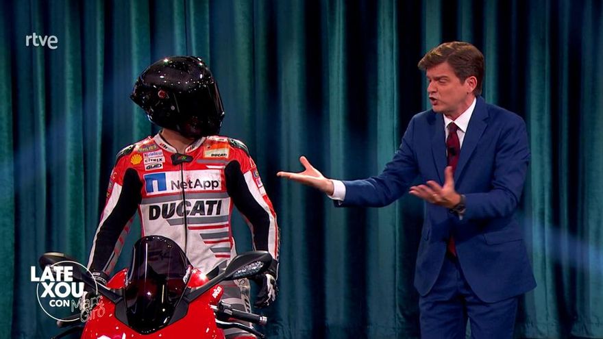 El 'Late Xou' de Marc Giró bromea con la polémica Broncano-Motos con su propio Jorge Martín:  "Ya me puedes entrevistar"