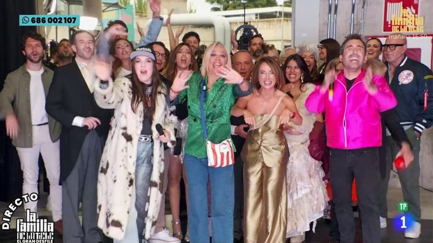 'La familia de la tele' arrancó en RTVE con caos inicial, desfile de presentación con sorpresas y guardándose su plató