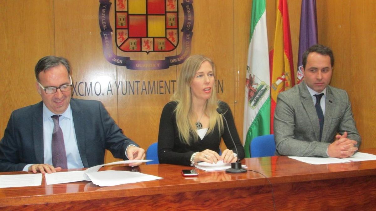 Los exediles de C's mantendrán su acta y justifican su marcha por presiones de "la secta" de C's en Andalucía
