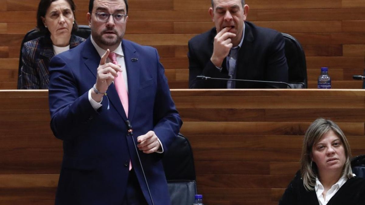 Barbón exige la ejecución íntegra del plan de mejora de las cercanías ferroviarias para saldar “una deuda histórica con Asturias”