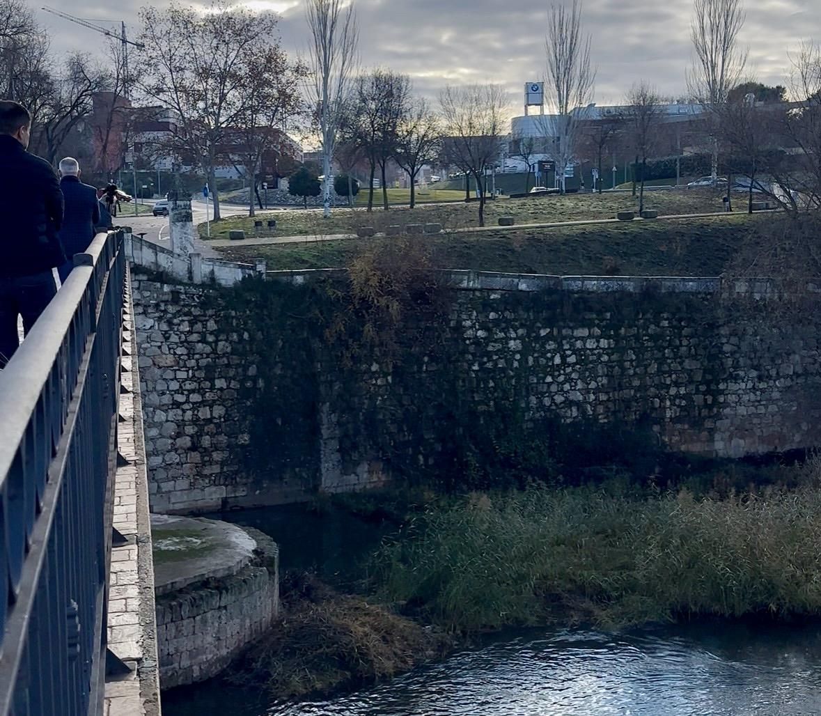 Tajamares y barbacana junto al puente árabe de Guadalajara