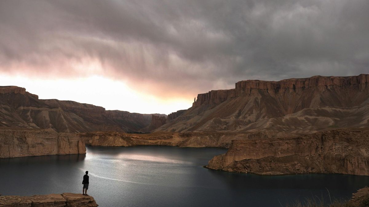 Pese a las complejas vicisitudes políticas, Band-e Amir perdura como un símbolo de paz y resiliencia ambiental