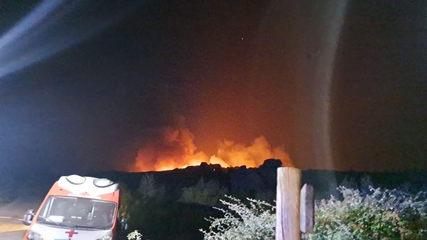 Un incendio en Valencia de Alcántara sigue activo en nivel 1, y se declara otro en Cañamero