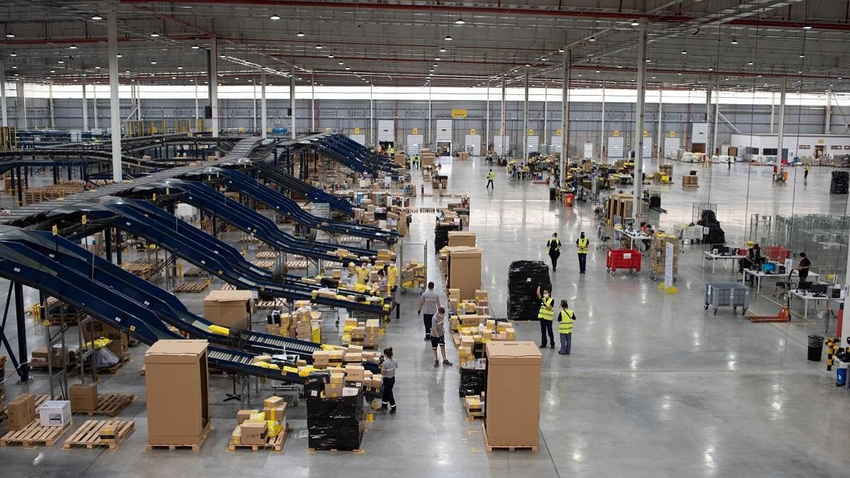 Mercado Libre pide regulaciones para las plataformas chinas.