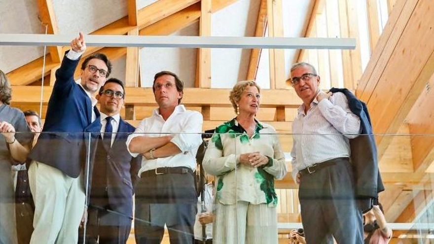 Polémica vecinal en Villaverde: el concejal de distrito propone dedicar un edificio cultural a una militante del PP fallecida