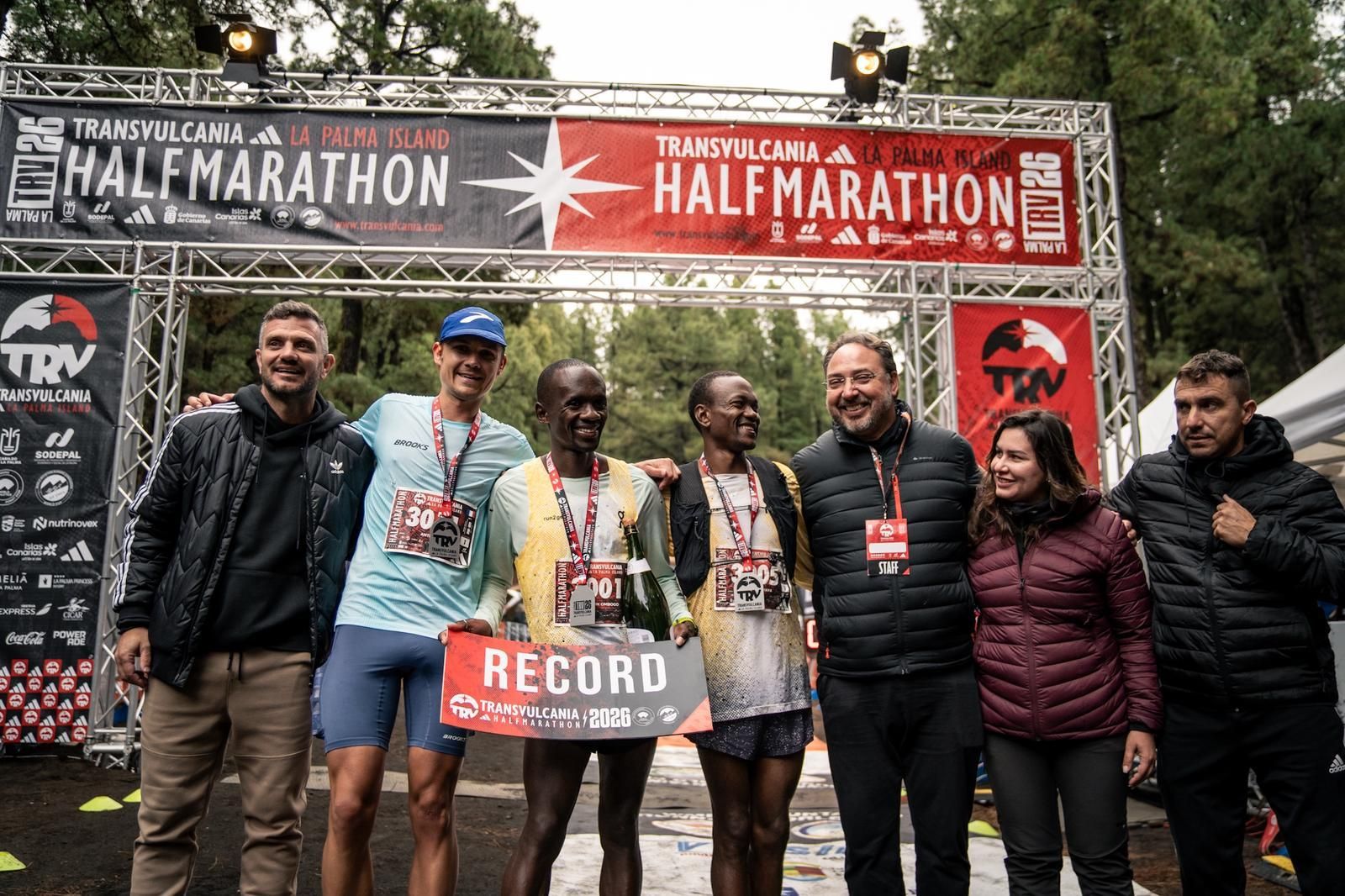 Podio de la media maratón.