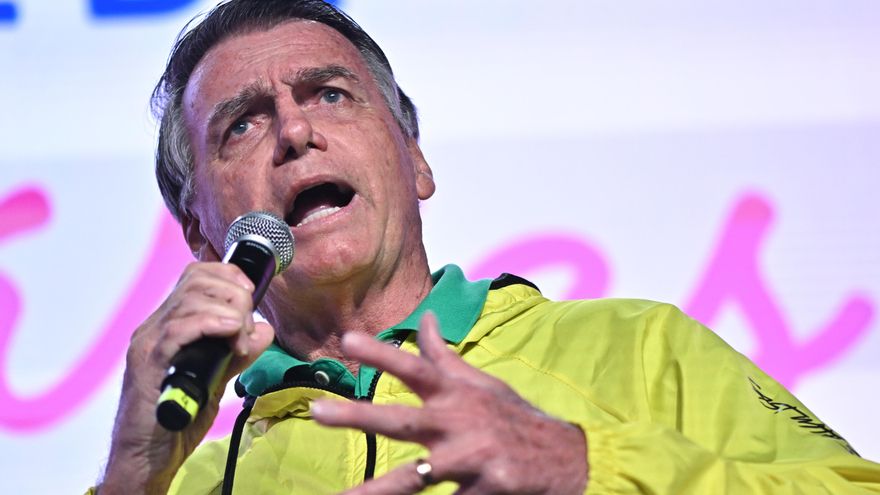 Bolsonaro asegura que irá a declarar al Supremo de Brasil "con la verdad"