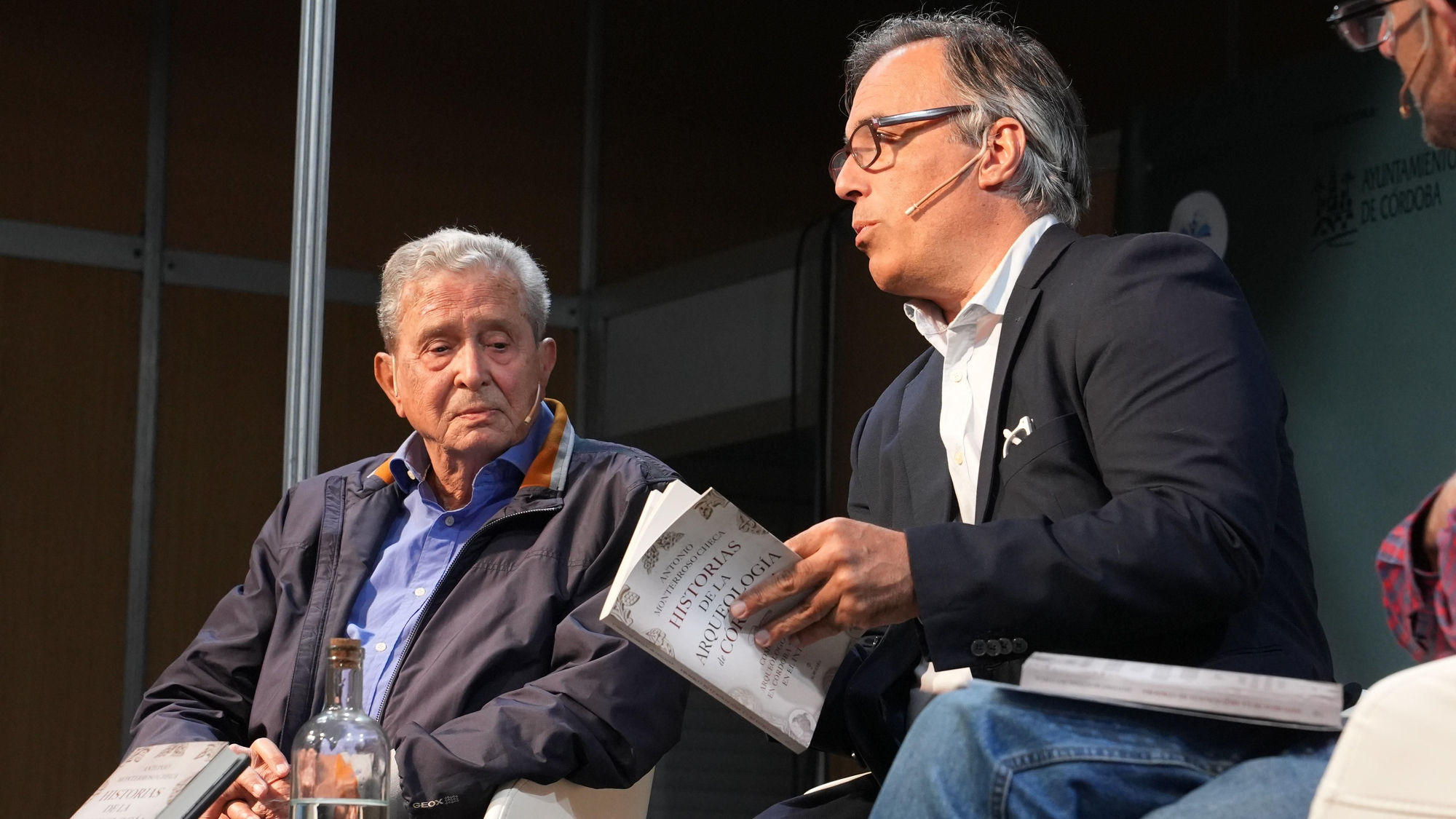 Antonio Monterroso y Herminio Trigo en la 51ª Feria del Libro de Córdoba