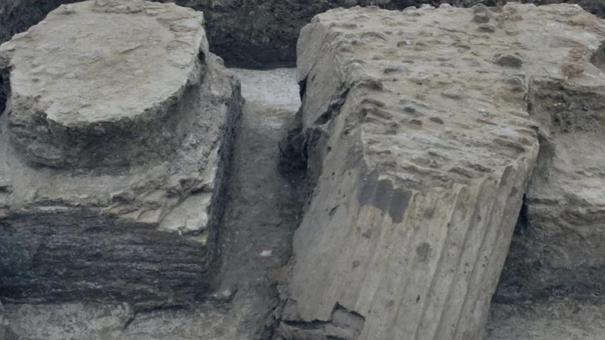 Dentro del recinto aparecieron templos, talleres y canales que seguían en buen estado