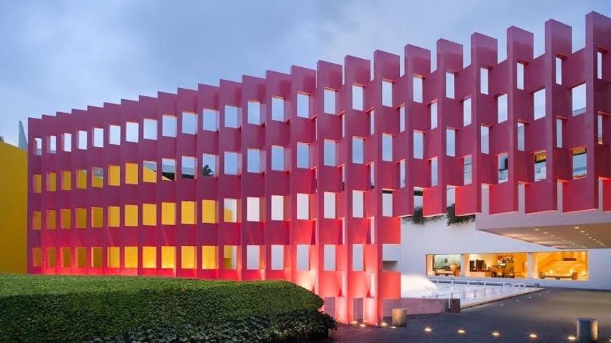 El sector de mobiliario de Euskadi se presenta en México ante un centenar de arquitectos interesados en el diseño vasco