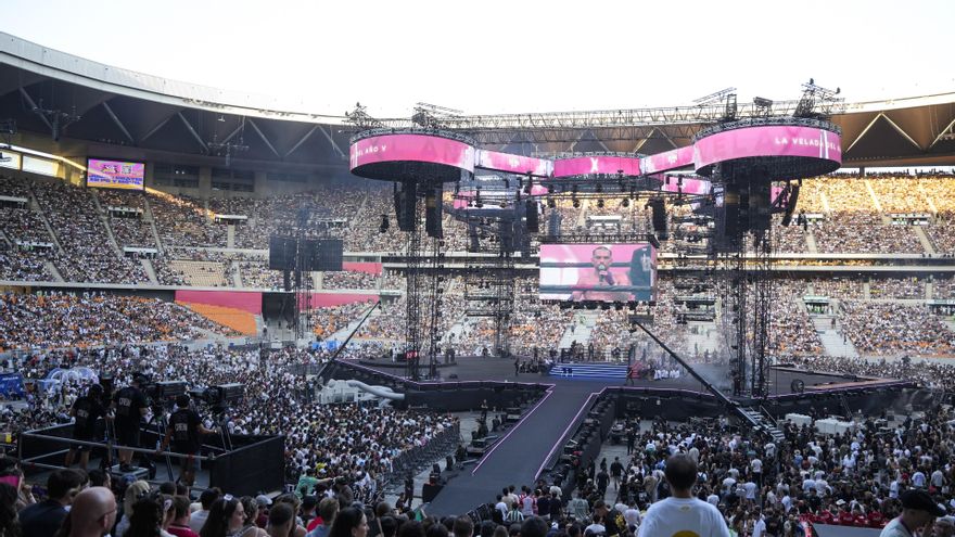 Vista general durante la quinta edición de La Velada del Año en el Estadio de La Cartuja, evento organizado por Ibai Llanos.
