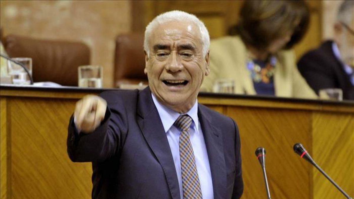 La Junta emite 4 resoluciones de reintegro de 1 millón en ayudas a la formación