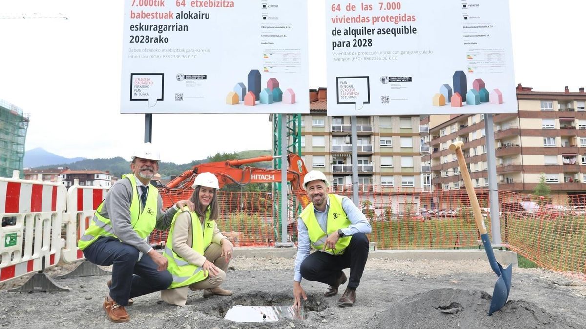 El consejero socialista de Vivienda se jacta de haber movido a EH Bildu de la "contrarreforma" a "liderar la procesión"