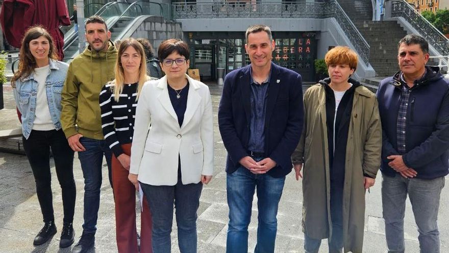 EH Bildu quiere frenar la subida de la cesta de la compra y un SMI de 1.400 euros