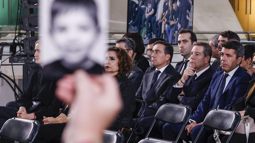 Rueda respalda a Mazón tras las críticas recibidas en el funeral de la dana: "Ahora está haciendo su trabajo"