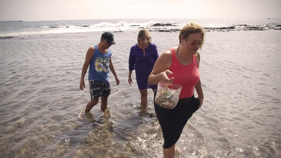 Limpieza de la charca de Salinetas (Carlota VE)