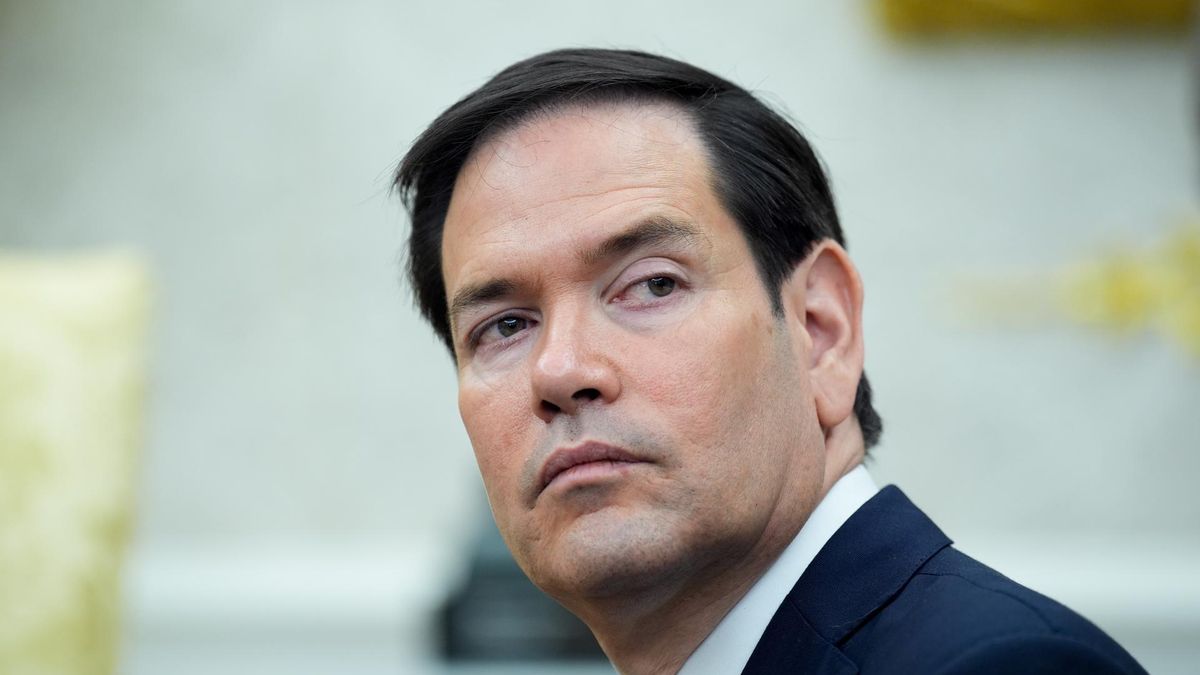 El jefe de la diplomacia estadounidense, Marco Rubio, en el Despacho Oval de la Casa Blanca, el 22 de julio de 2025.