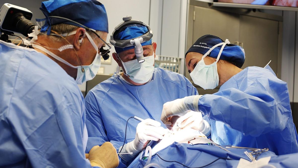 La Justicia reconoce a una trabajadora la incapacidad temporal por complicaciones de una operación estética