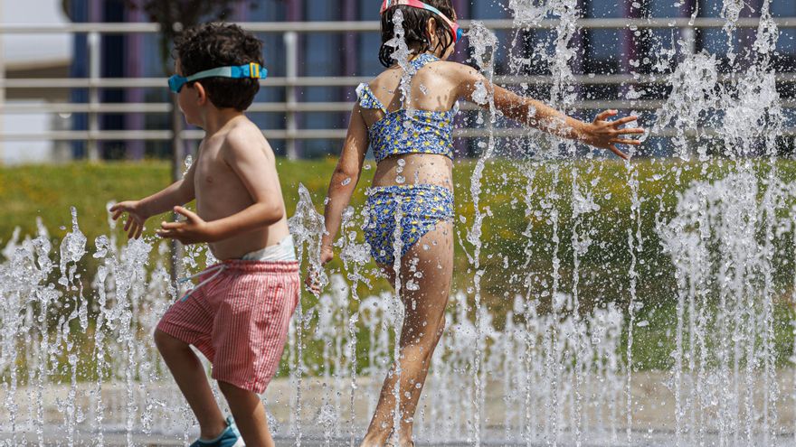 La ola de calor achicharra España y la Aemet mantiene avisos en 15 comunidades