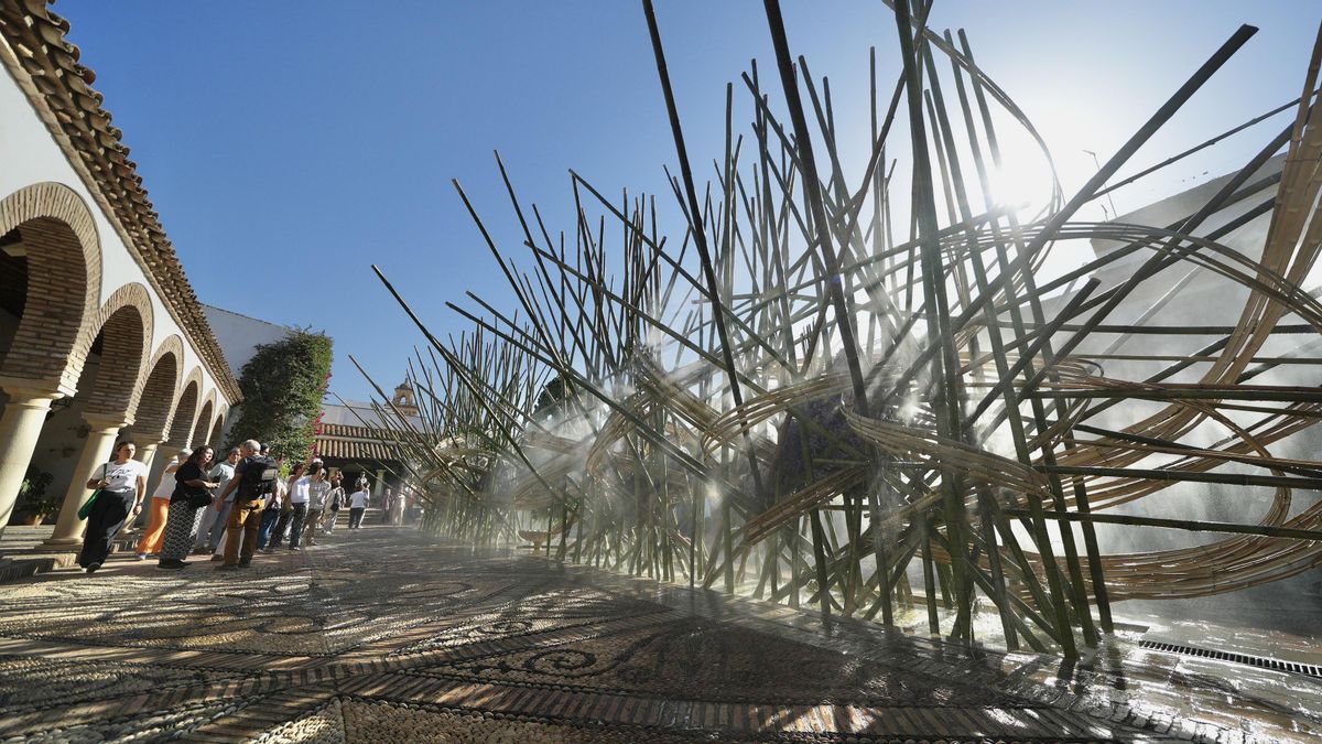 Flora 2025 - ‘Río flotante' (Palacio de Viana)