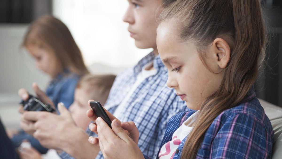 Niños y celulares, una relación peligrosa