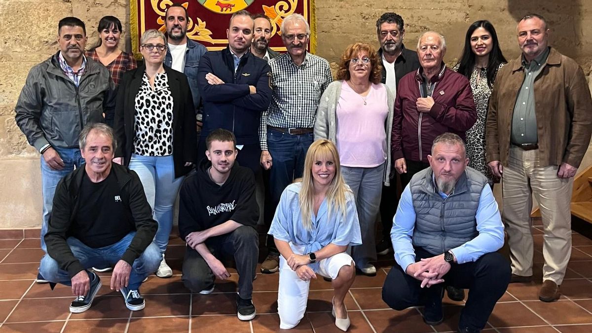 El PSOE de León reúne en Gordoncillo a representantes de diez municipios para coordinar el trabajo de cara a las próximas municipales