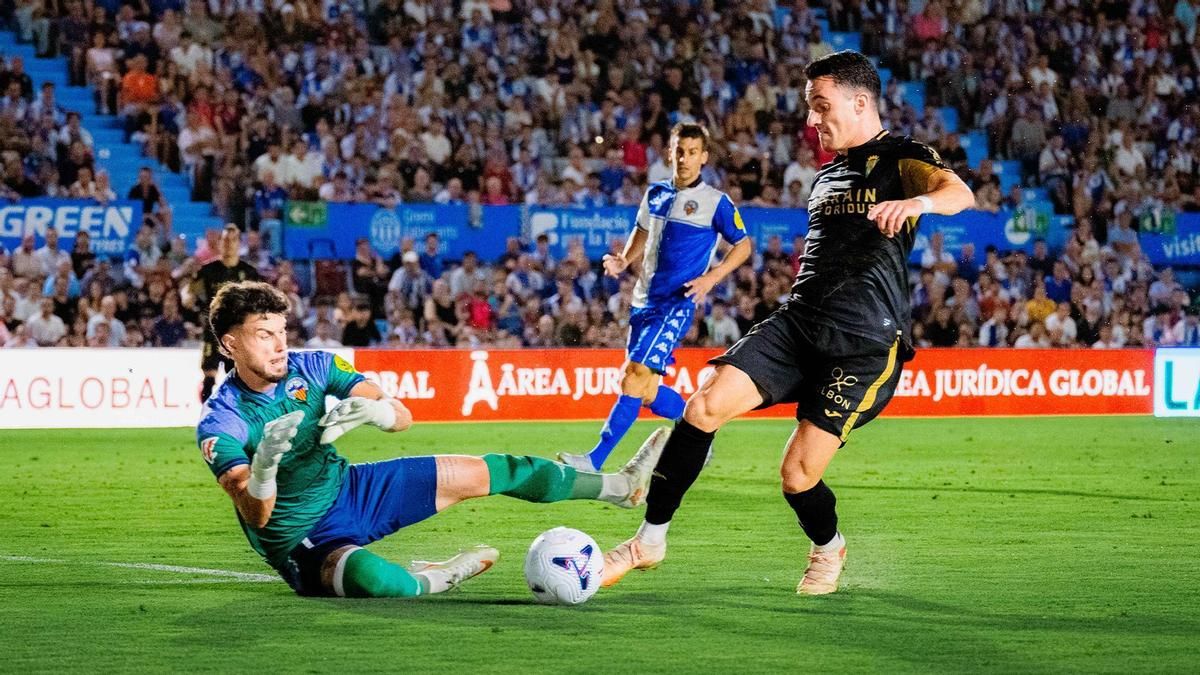 Las imágenes de la derrota del Córdoba CF ante el CE Sabadell