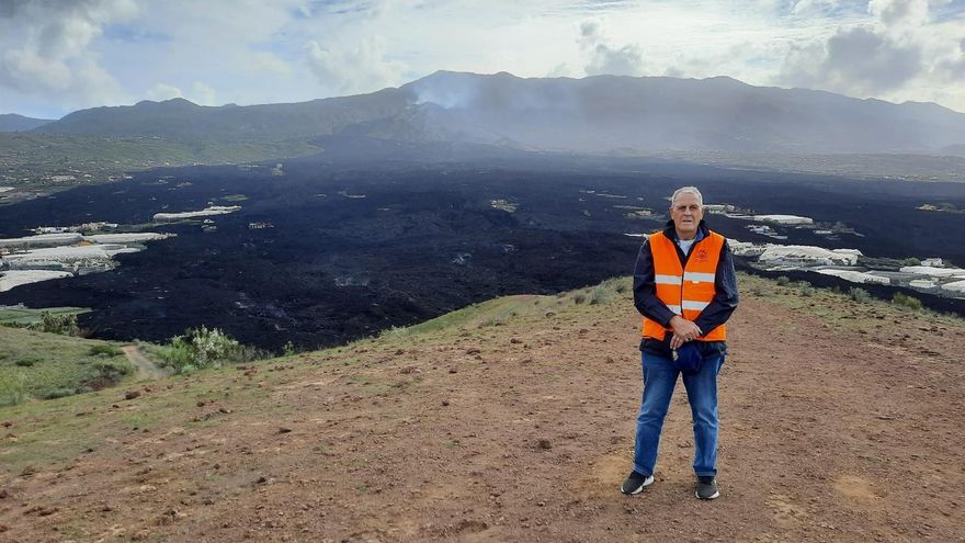 De guardia civil jubilado a voluntario en La Palma por el volcán: "No esperaba ninguna recompensa, solo quería ayudar"