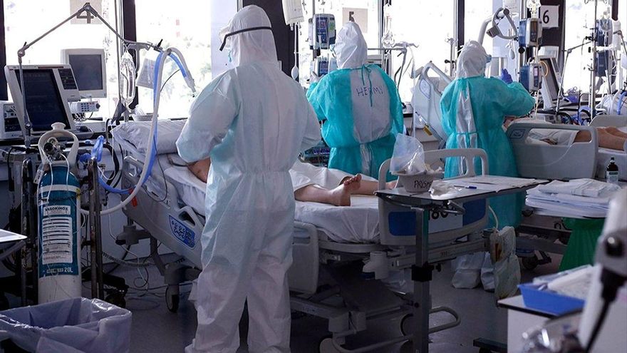 Las camas de terapia intensiva, al borde de la ocupación plena en el AMBA