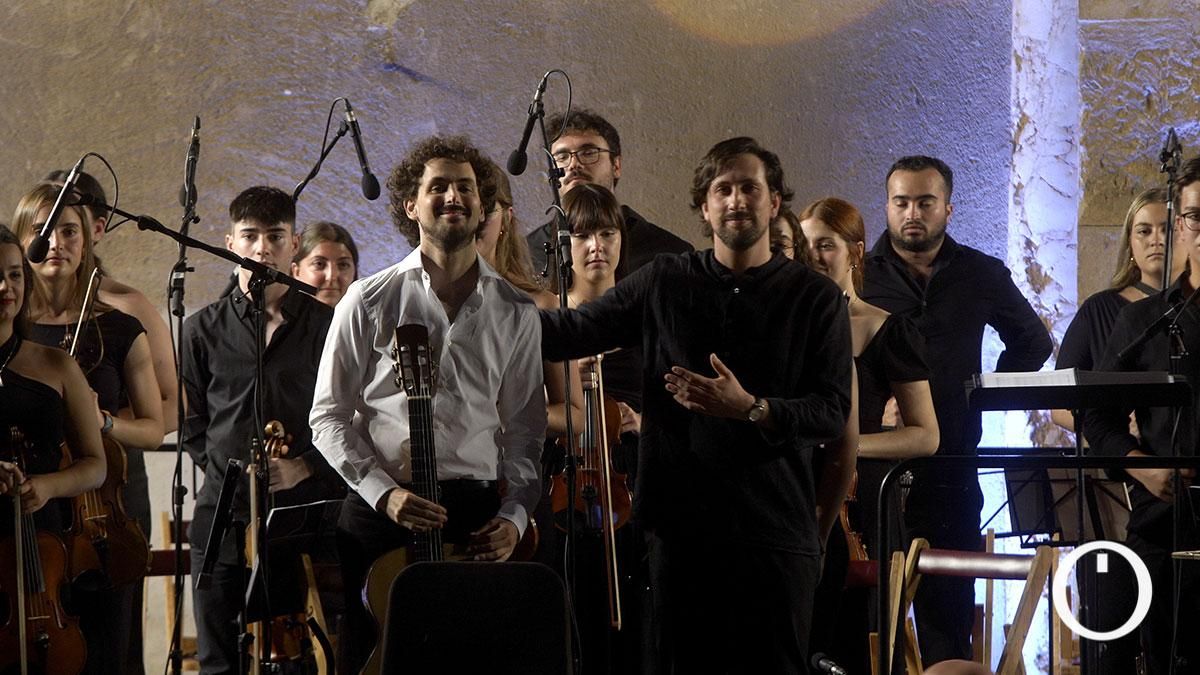 El concierto de la Orquesta Joven de Córdoba y Álvaro Toscano, en imágenes