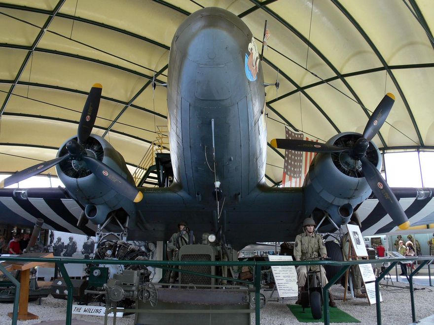 Museo de la División Aerotransportada en el pueblo de Sainte Mère Église.