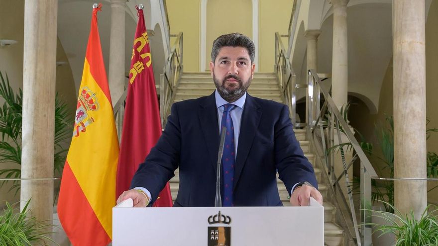 El PSOE denuncia a López Miras ante la Junta Electoral Central por utilizar San Esteban para un "mitin" del PP