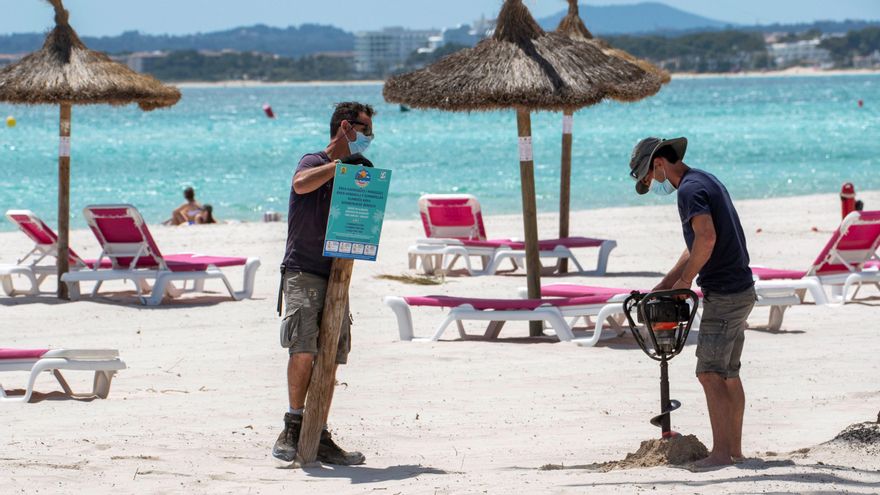 Baleares prohíbe las reuniones sociales entre las 01:00 y las 06.00 horas, pero no endurece el uso de mascarilla