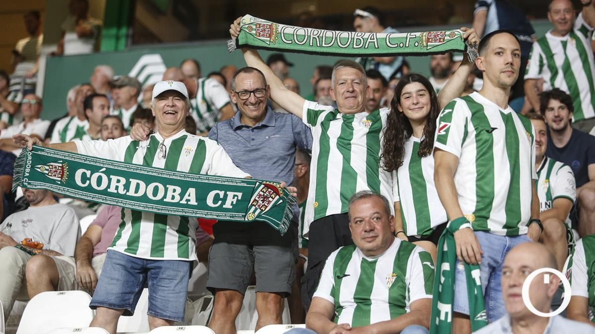 Grada Blanquiverde del Córdoba CF - CD Castellón