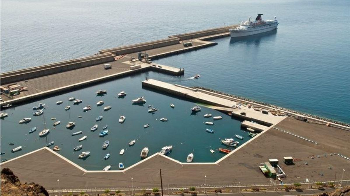 A prisión dos hermanos que llegaron a El Hierro con cocaína, heroína, crack y hachís