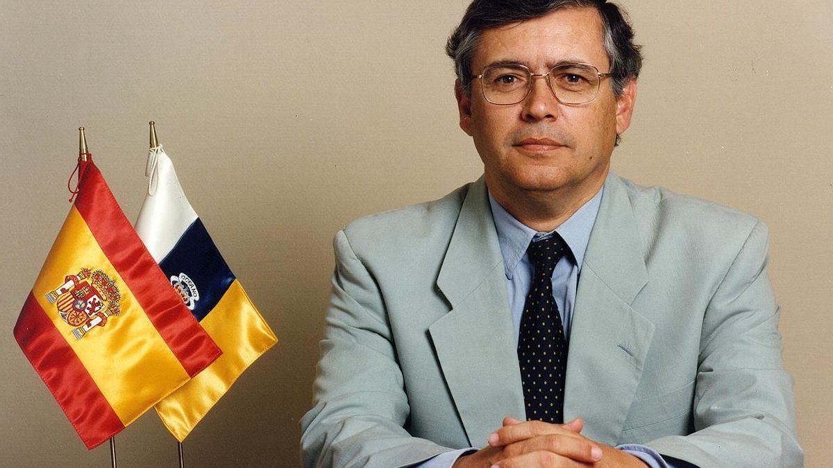 Luis Fajardo Spínola analiza en su nuevo libro la construcción del Estado de las Autonomías