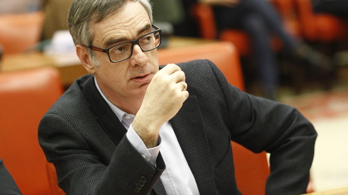 Cs y Podemos, dispuestos a impulsar la limitación de mandatos, discrepan sobre la forma para quitar aforados