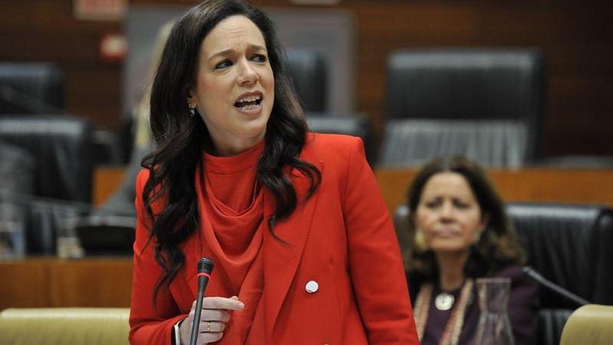 García Espada advierte de que la regularización de migrantes aumentará la presión sobre las listas de espera del SES