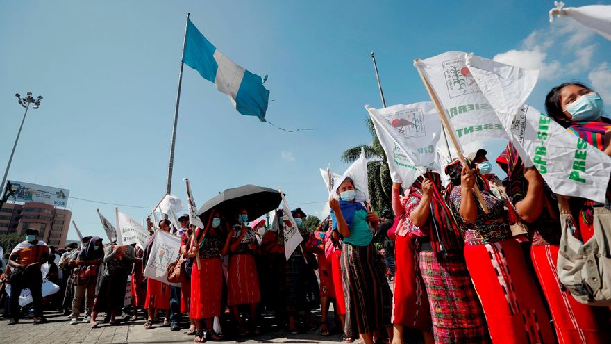 Guatemaltecos marchan contra el racismo y por la resistencia indígena y negra