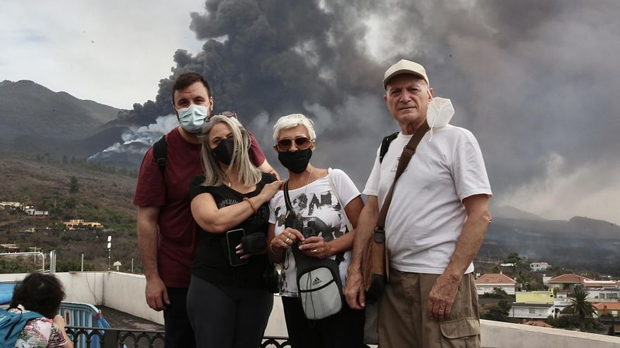 Melisa y su hijo Mauricio junto a Teresa y Roberto. (ALEJANDRO RAMOS)